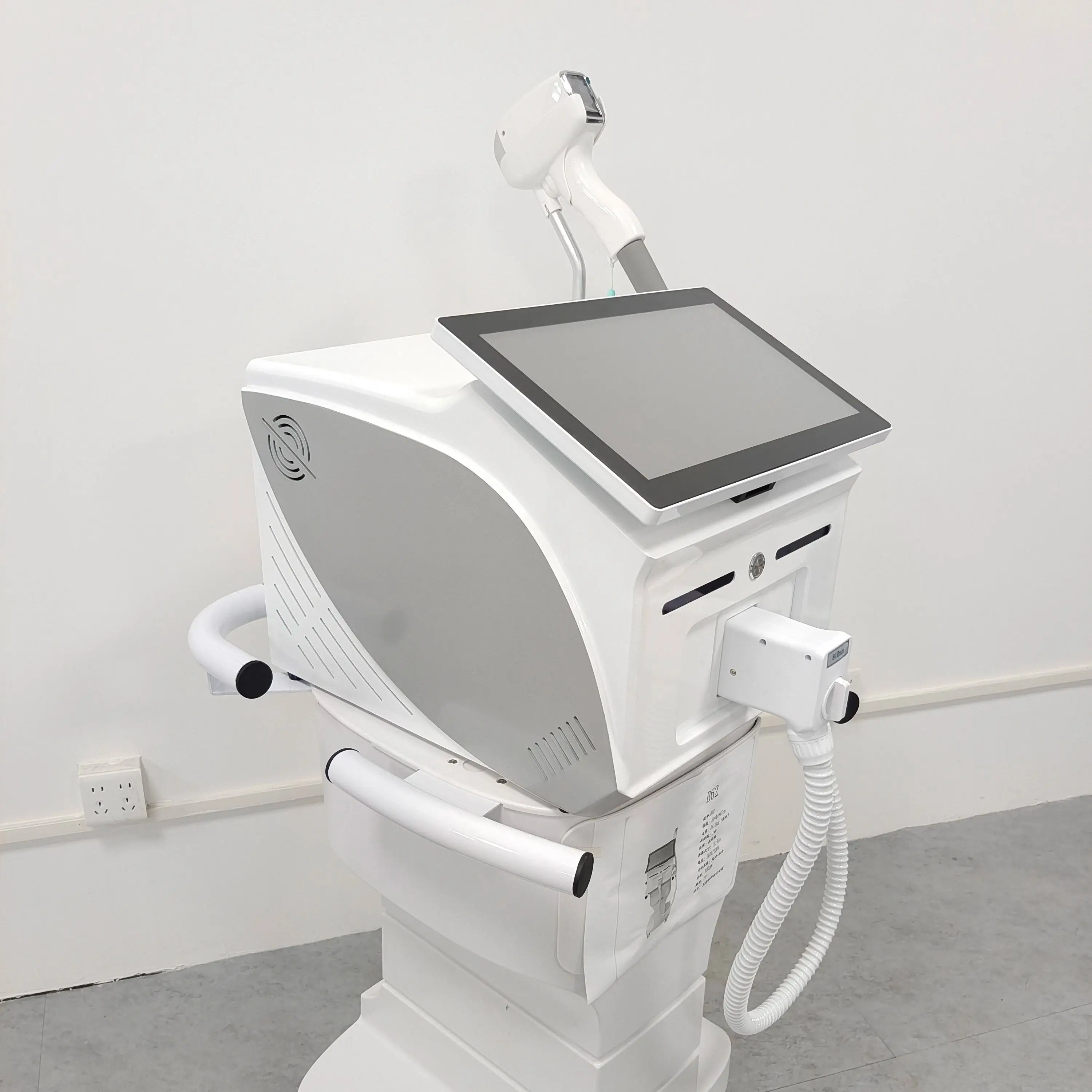 

2026 Professional 808 Diode Laser Hair Removal Machine with FAC Technology 4000W 4 Wavelengths 755/808/940/1064nm Ice Cooling System Permanent Painless Epilator 2-Year Warranty Fast 5-7 Working Days Delivery Salon-Grade Beauty Device for Home Mecavie