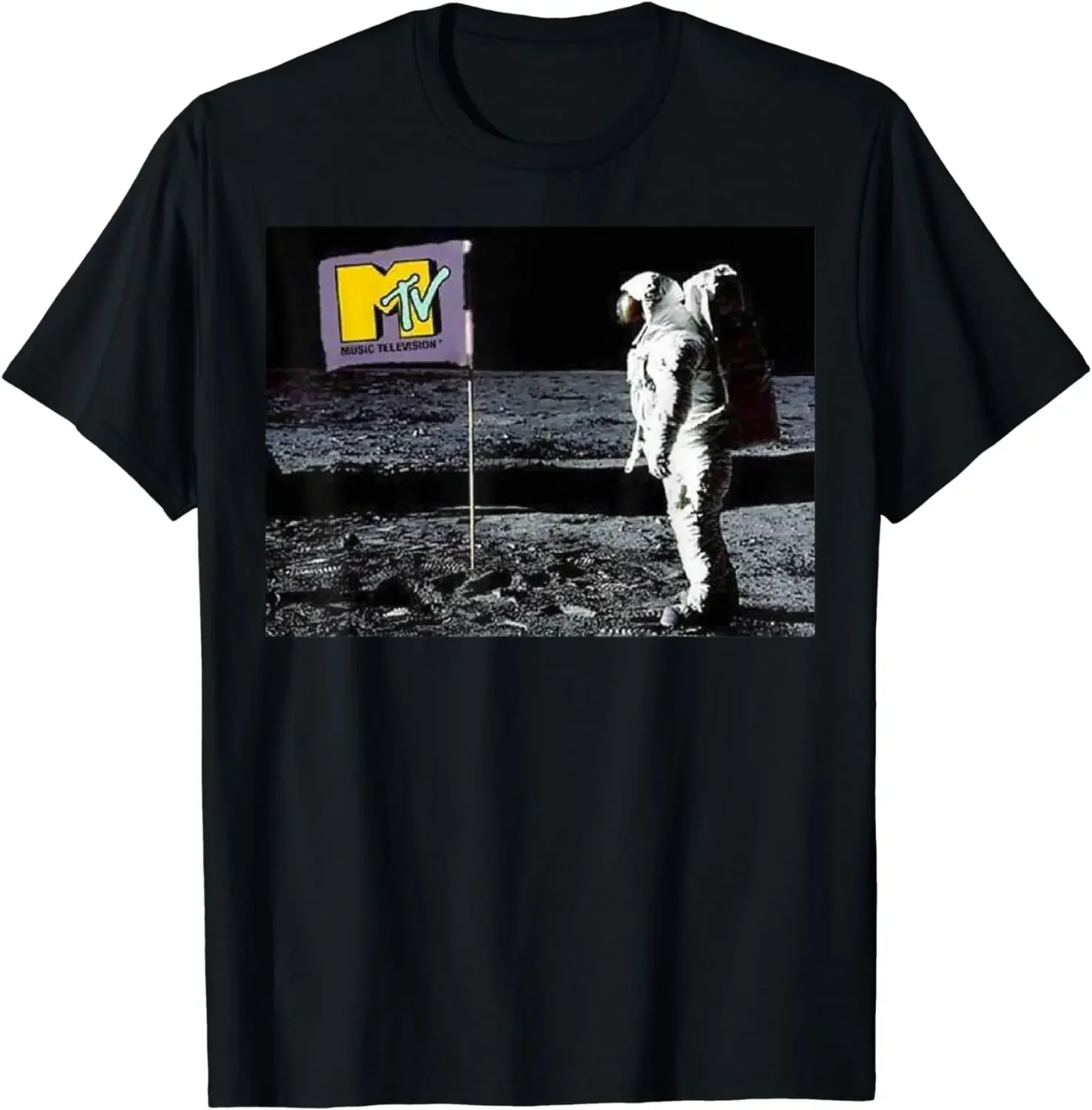 Vintage  Men Clothing  Streetwear  Ropa Hombre MTV Man on The Moon Logo Flag Graphic Short Sleeve T-Shirt  attack on titan