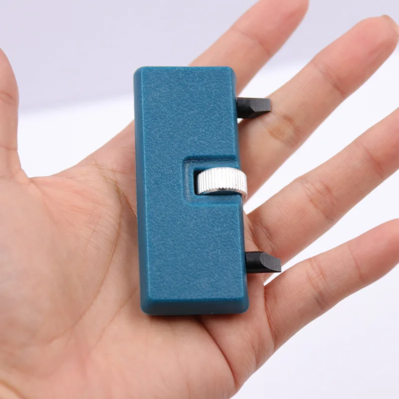 Table Repair Tool Portable Watch Case Back Opener Adjustable Remover Screw Wrench for Battery Replacing and Watch Repair