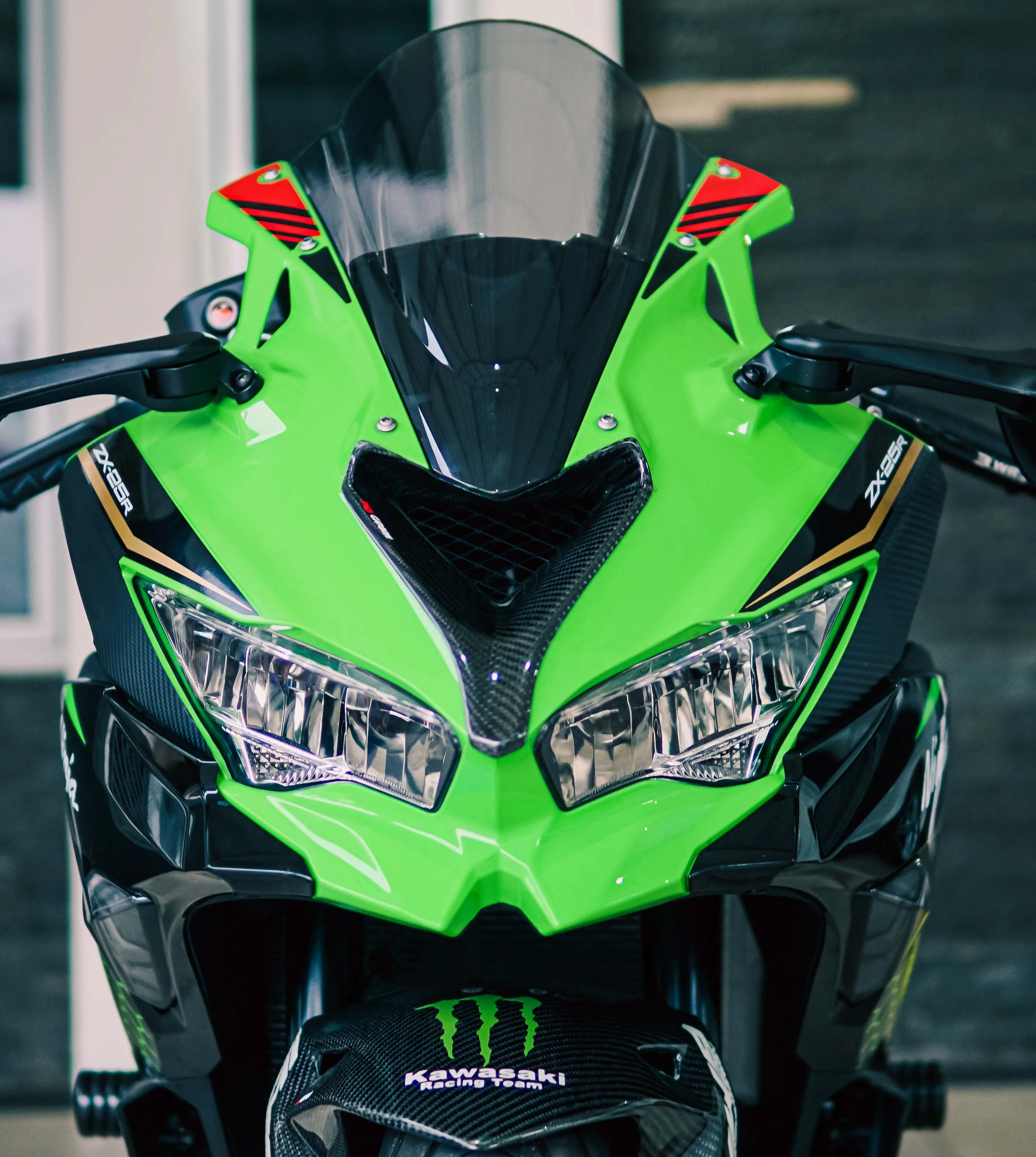 

STLFJPA OEM LED Headlight Assembly for Kawasakis NINJA 650 ZX25R ZX6R ZX4R Motorbike Front Head Lamp Original Replacement Access