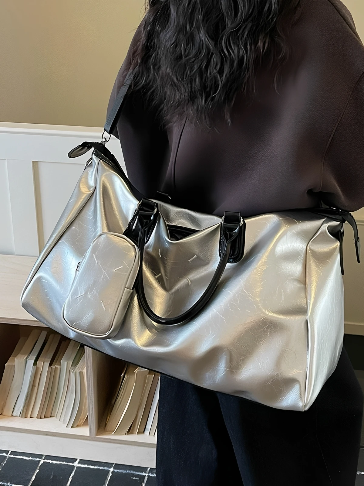 large-capacity-travel-bag-men's-handheld-short-trip-business-luggage-bag-women's-fitness-sports-bag-wet-and-dry-separation
