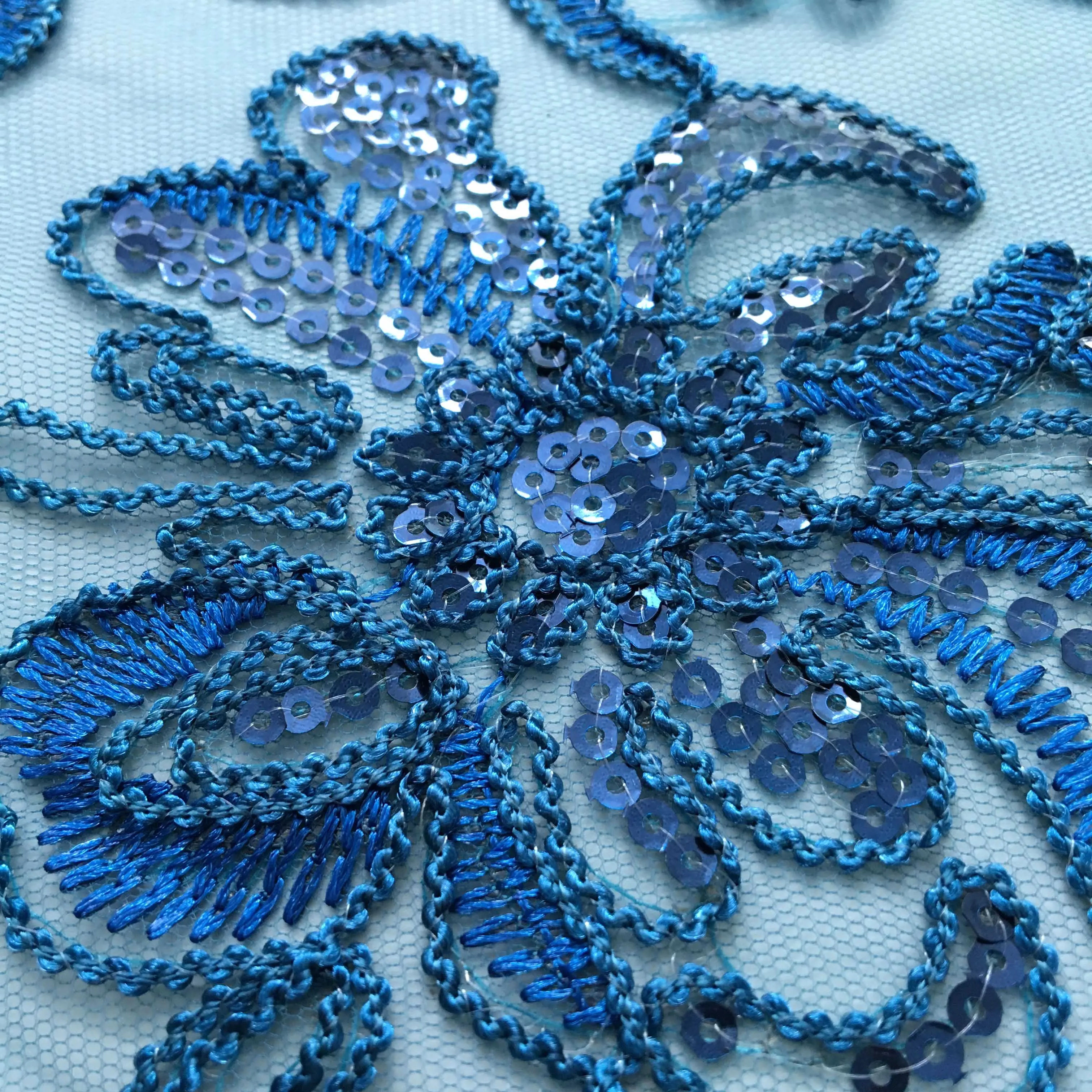 African French Mesh Lace Embroidered Fabric Sequins Nigerian Net Lace Fabrics Elegant for Holiday Party Dresses,2.5yards TY3948