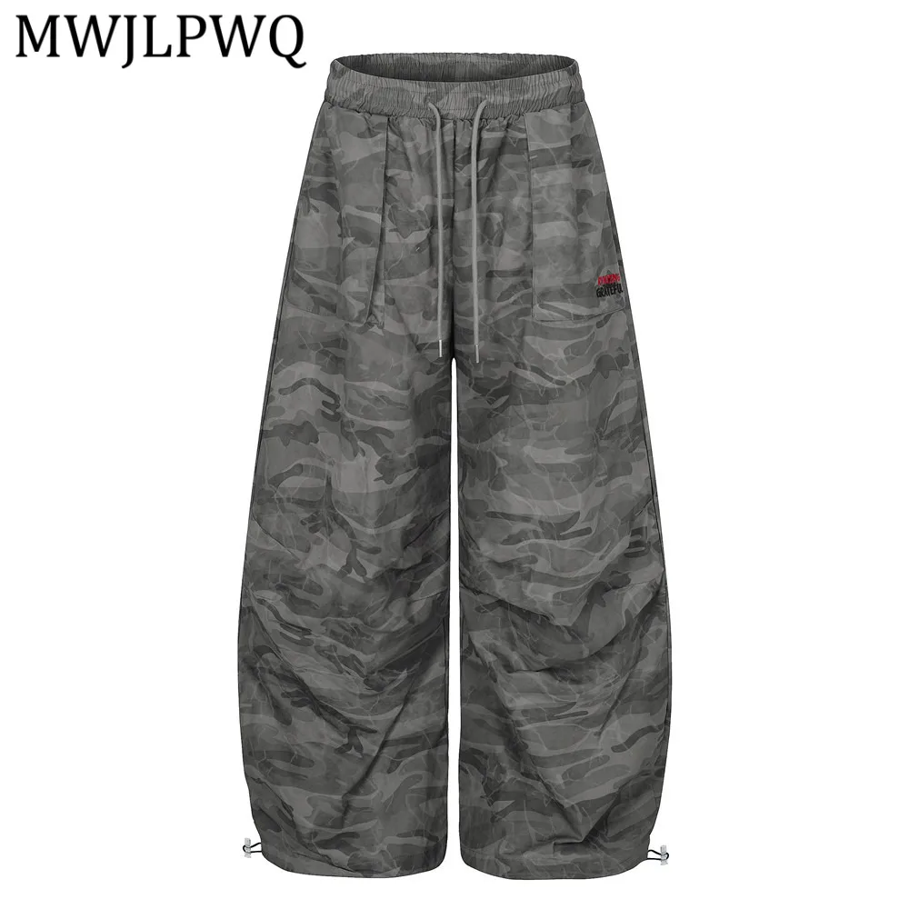 

MWJLPWQ Vintage Camouflage Curved-Cut Pants For Men American Street Style Pleated Paratrooper Sports Casual Wide-Leg Pants 15686