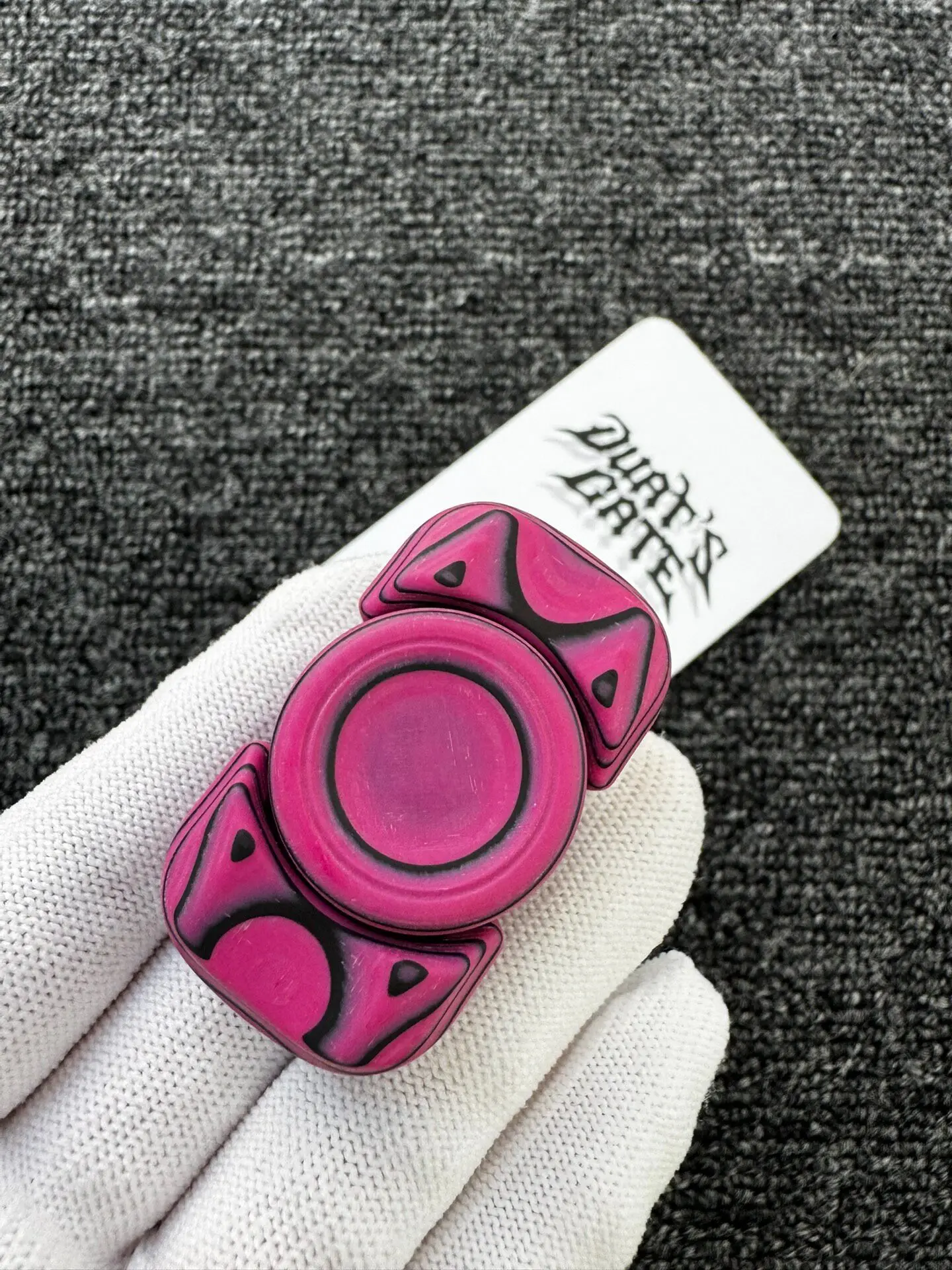 Used Mini EDC Duarte Gate Decompression Toy Carbon Quartz Thick Spindle Gate Toy for Stress Relief