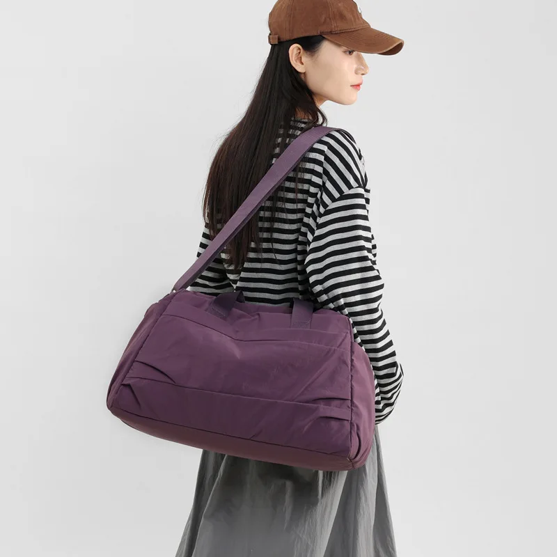 Custom logo For Fitness Bag With Shoe Compartment Men's Hand-held Yoga Luggage Travel Bag Custom Image