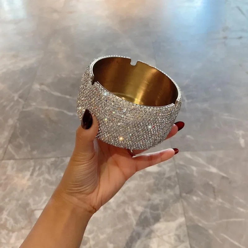 Office Stainless Steel Ashtray with Sparkling Diamond Large Creative Ash Tray Rhinestone for Home Decor Gifts Smoking Accesories