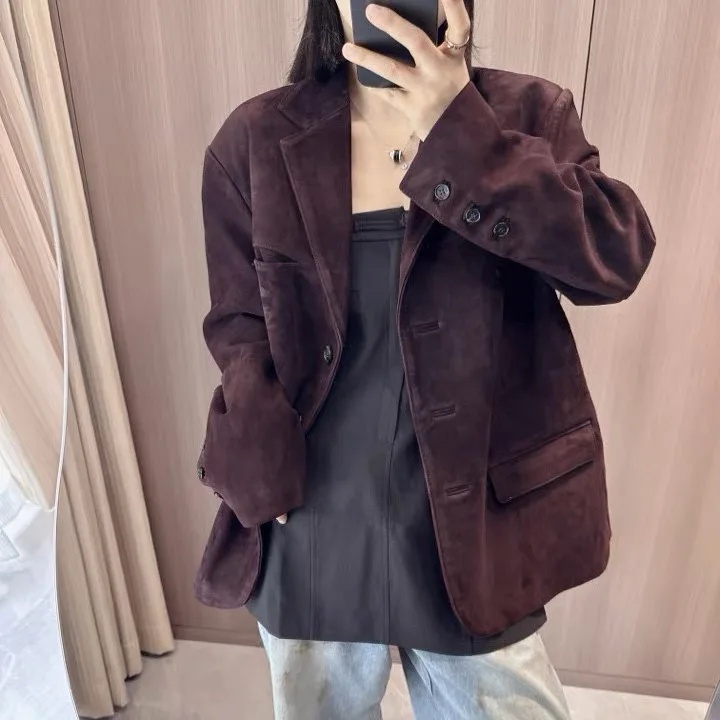 Рисунок 3 - Женский замшевый кожаный пиджак большого размера