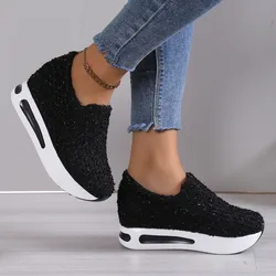 Elevated Inner Casual Sneakers Women Thick Soles Single Shoes Shallow Cut Round Toe Single Shoes Fashion Gold Riband Shoes