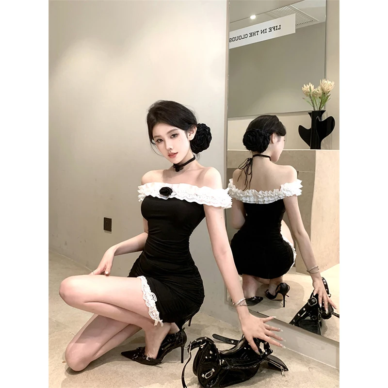 Elegante mini abito con scollo a barchetta moda donna festa patchwork di pizzo nero abiti avvolgenti per l'anca abiti estivi coreani aderenti bianchi nuovi