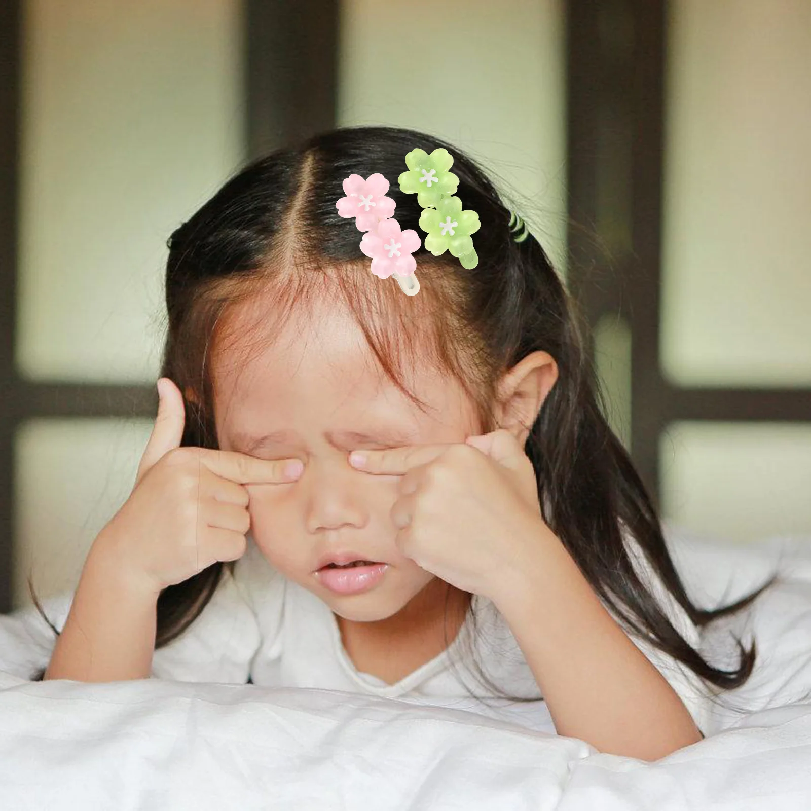 

9pcs Summer Floral Hair Clips Light Green Flower Side Clips Sweet Stylish Women Teens Durable Plastic Resin All Day Comfort Wear