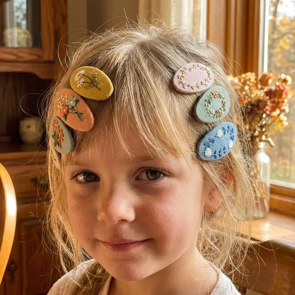 Elegant 2Pcs/set Fabric Embroidery Hair Clip Oval Cute Floral Embroidered Hairpin Set Daisy Bear Baby Hair Clips Party