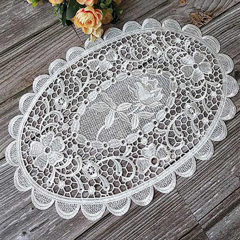 Neue ovale Spitze Stickerei Tisch Tischset Stoff Tischset Hochzeit Weihnachten Rose Blume Küchentisch Dekoration und Accessoires