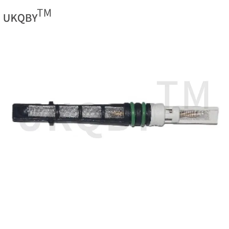Applicable to Mo nd eo Fo cu s expansion valve/air conditioning pipe F5UH19D990AA