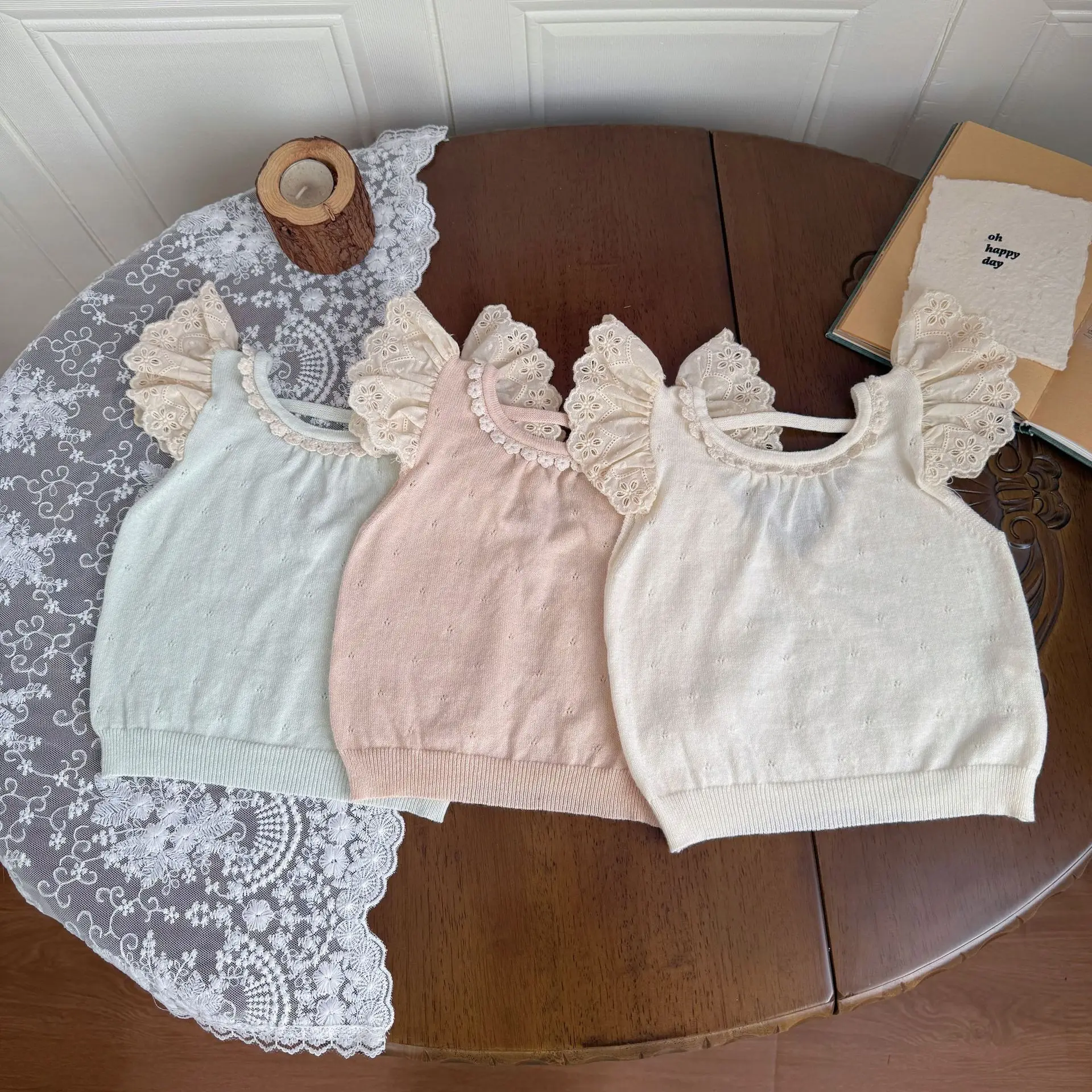 Spring and summer baby girl round neck knitted lace patchwork women's treasure hollow thin vest