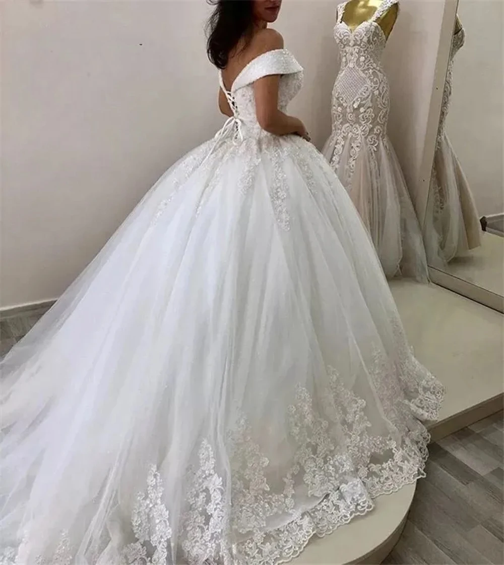 Luxury Crystal Beads Princess Wedding Dresses Lace Applique V Neck Off Shoulder Bridal Gowns With Lace Up Back vestido de noiva