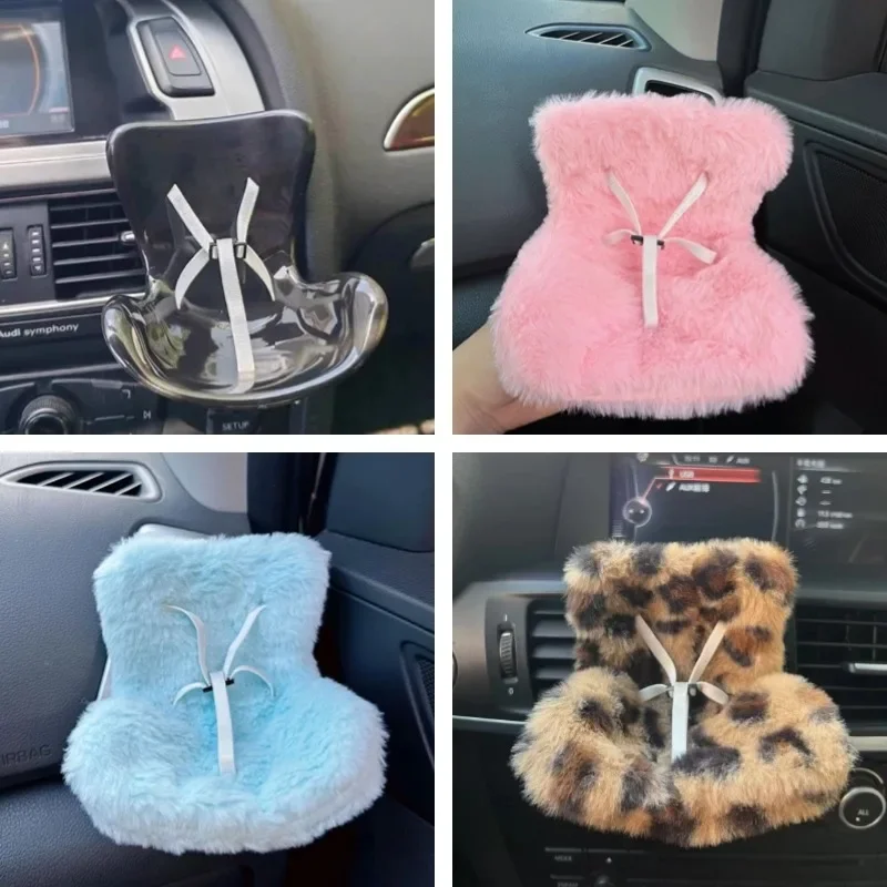 For Labubu Doll 15-17cm Seat Air Outlet Aromatherapy Decoration Ornaments Holiday Gifts for Women Car Interior Accessories image 3