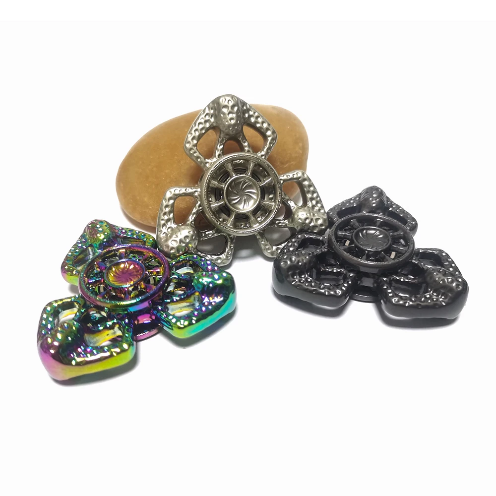 1 قطعة شخصية مجوفة من Edc Fidget Spinner-لعبة تخفيف التوتر المعدنية الرائعة لتحسين التركيز وتخفيف القلق-