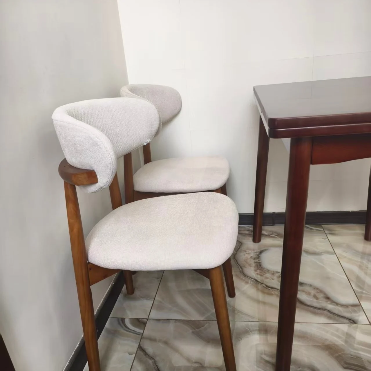 

*Modern Simple Solid Wood Nordic Style Light Luxury Cloth Chair with Backrest Stackable for Home Dining Room Hotel Office Use