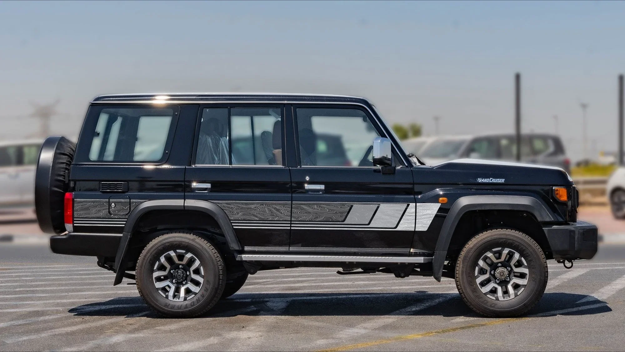 Car Vinyl Stickers LIMITED EDITION TOPOGRAPHIC COBAR BODY STRIPE FOR LAND CRUISER J76-SERIES  (WAGON)