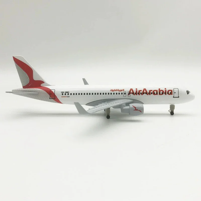 

Игрушечный самолет 20 см, арабский воздушные пути A320, металлическая копия, миниатюрная модель самолета, коллекция игрушек, самолет для детей