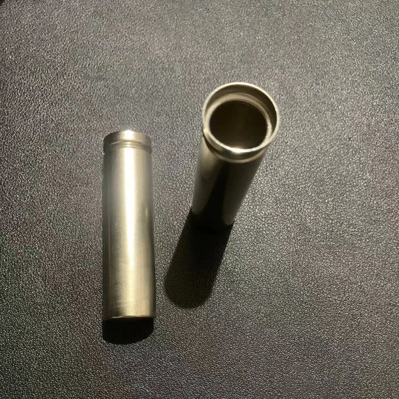 SAIDKOCC 500 PCS 18650 Cylinder Cell Cases lords prepared with the fold for 18650 Cylindrical Battery