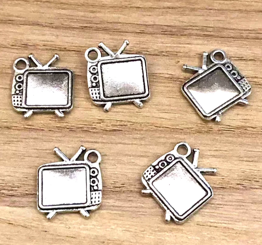 

30pcs 15*13mm Zinc alloy metal Vintage television design pendants for handmade accessories HW3408