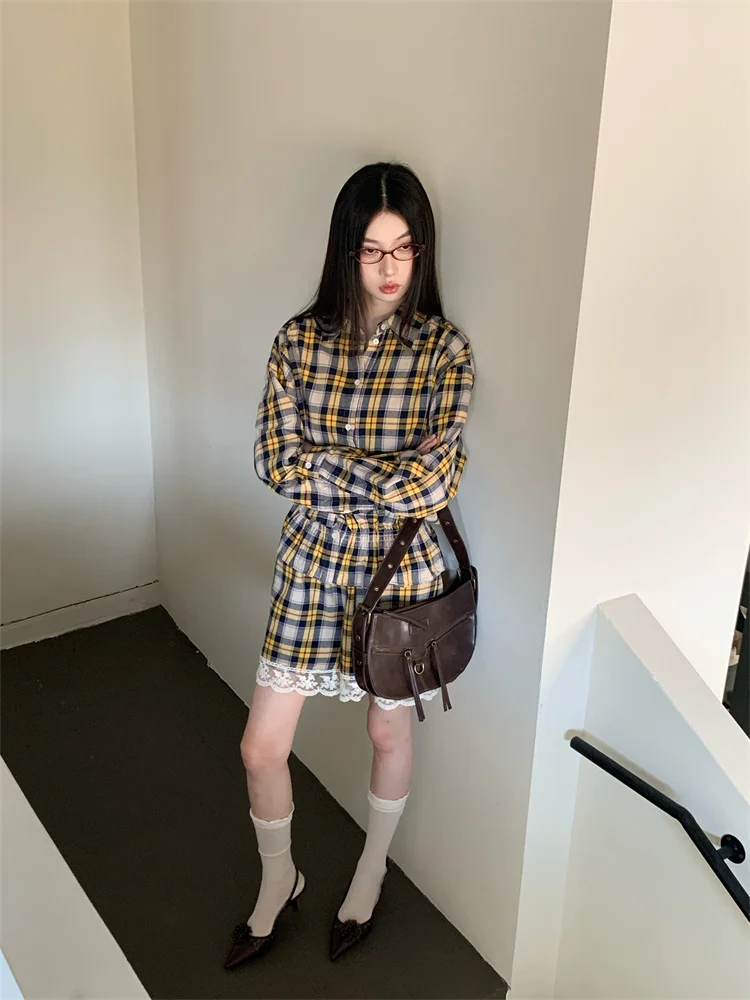 CHEERART Jesień 2025 Żółta Koszula w Kratę z Długim Rękawem Damska Koszula Zapinana na Guziki Bluzka Styl Jirai Kei Ubrania Jesienne