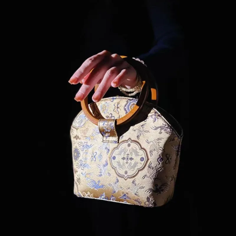 

Vintage Circular Wooden Handle Bag Crane Deer Spring Design Gold Ingot Shell Bag New Chinese Style Wealth Making