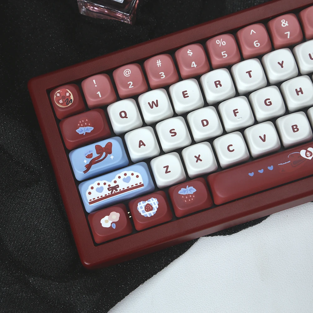 Strawberry Scent Keycaps PBT MOA Profile Vintage Burgundy Keycap 129 Keys Cartoon Cute Red Bow Element Mechanical Keyboard Cap