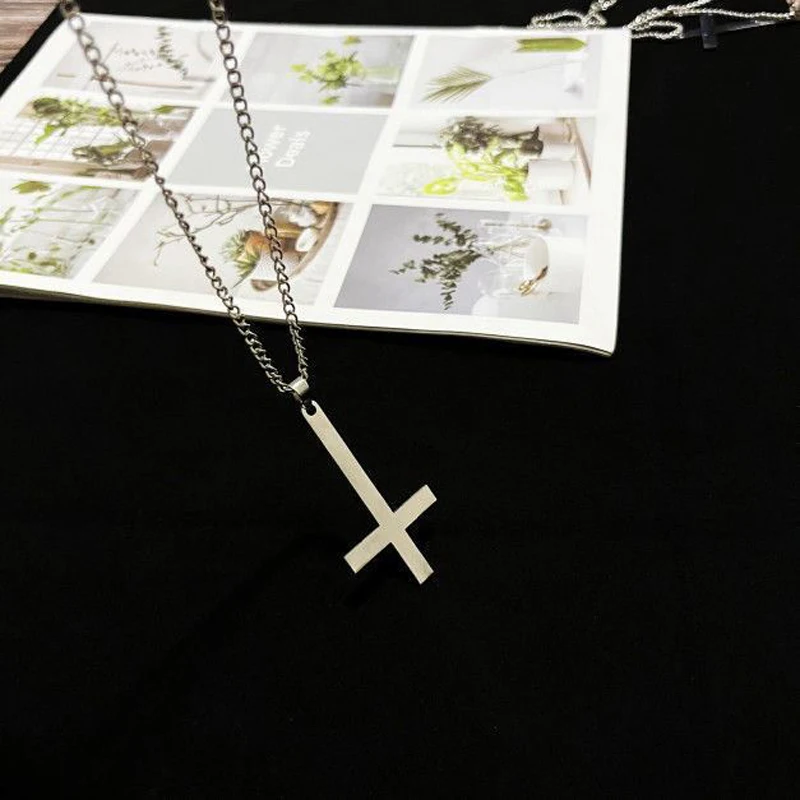 Cross Pendant Necklace Men Fashion Jewelry Chain Boy EDC Gadgets Lovers Gifts For Male Female Women Girls