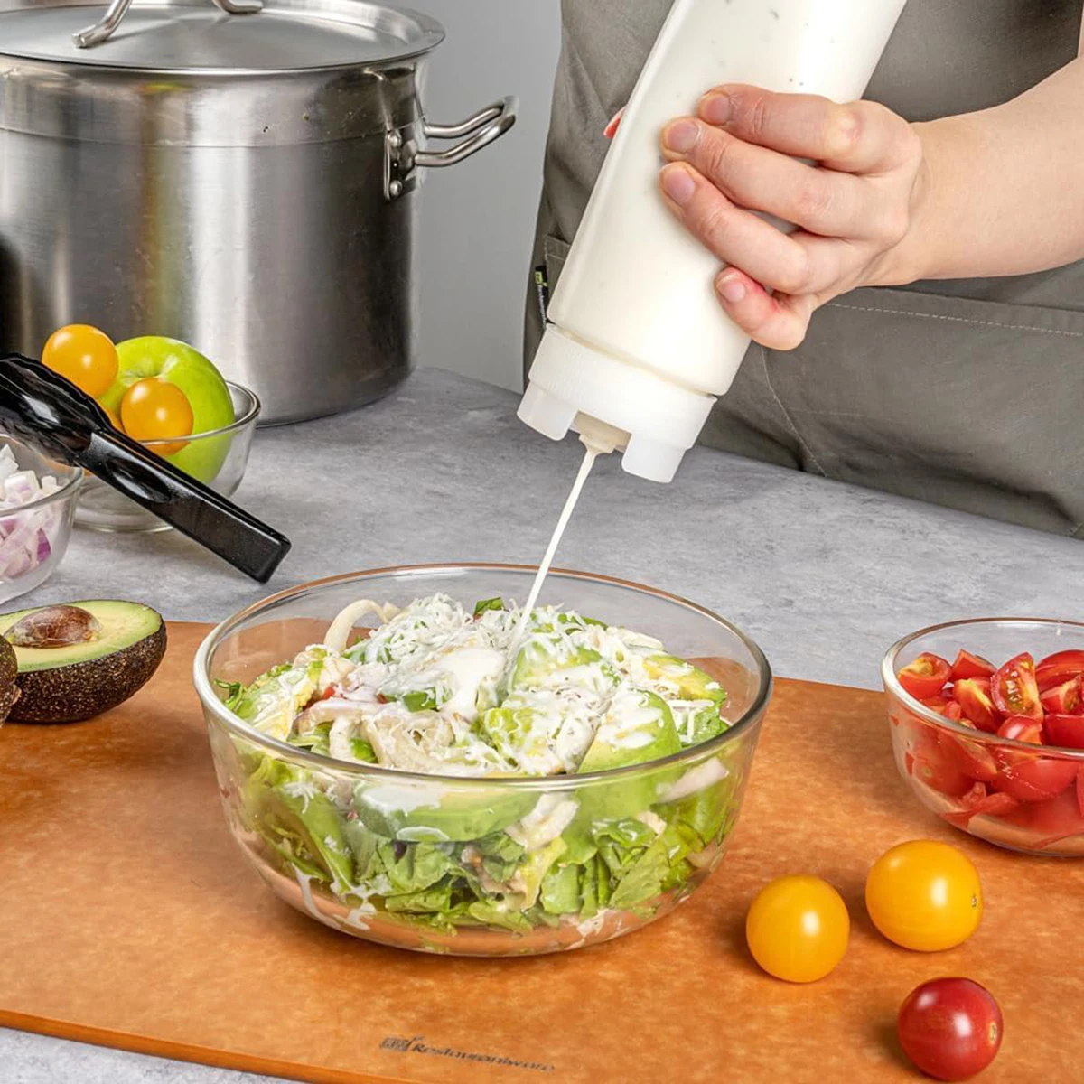 Big Capacity Plastic Sauce Bottles Double Head Squeeze Bottles Tomato Catchup Dispenser Kitchen Tools view 5