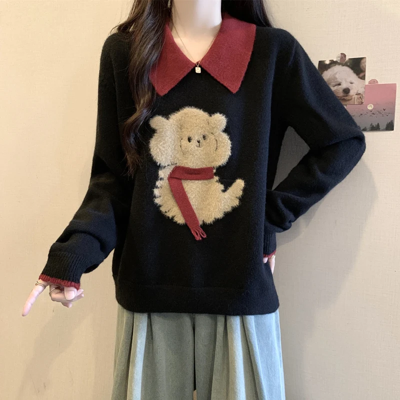 プラスサイズのゆったりとしたスリムフィットの漫画風クマ柄ニットセーター、レディース秋冬用、ゆったりとした着痩せ効果のあるおしゃれなベースセーター