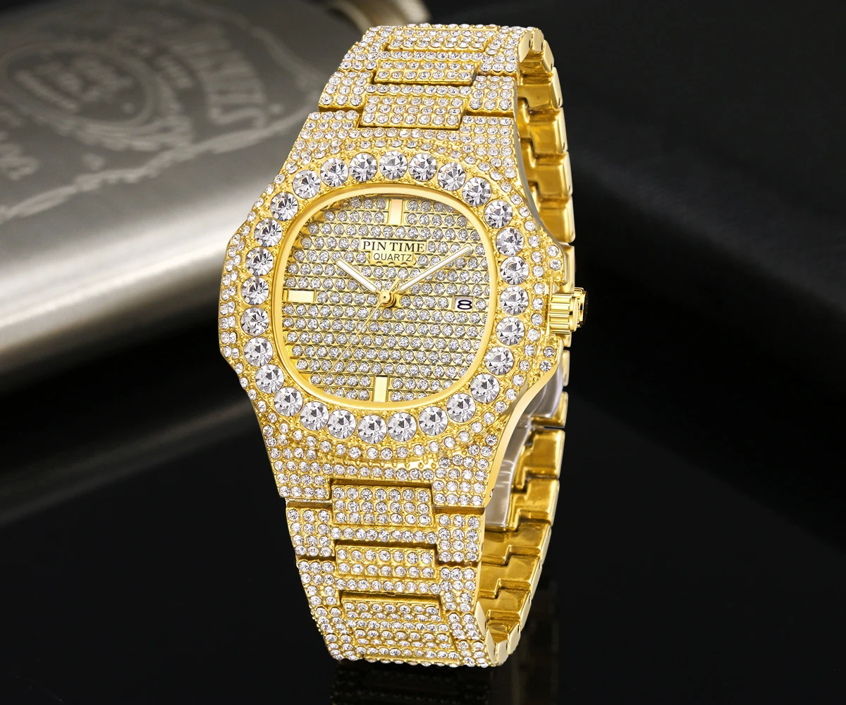 

Wholesale Men Women 18k Gold Diamond Iced Out Watch Stainless Steel Big Crystal Stone Quartz Wristwatches for Mens Full Paved