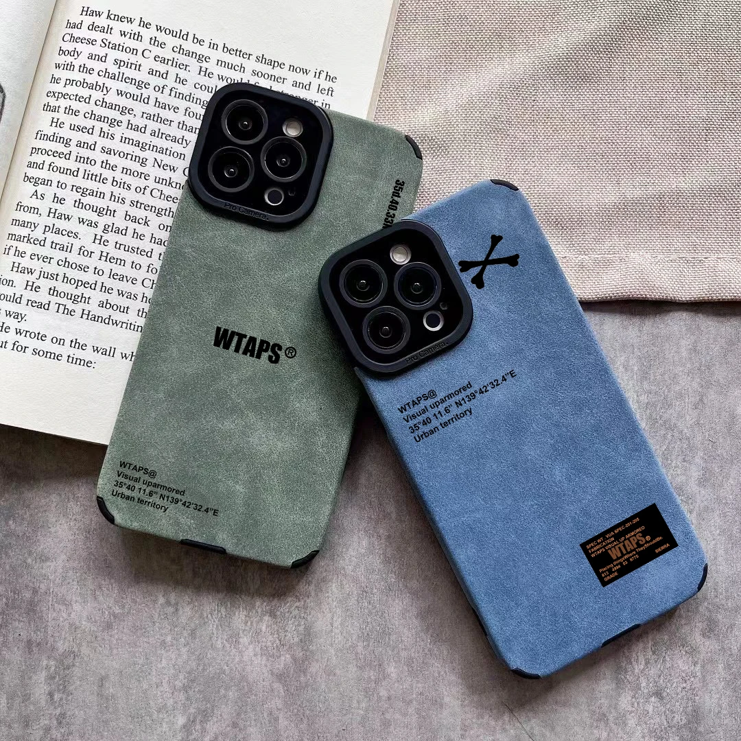 Japan shockproof Anti-fur fashion street Wtaps label phone case for ophone 15 Pro Max 11 12 13 14 Hot suede soft leathe cover