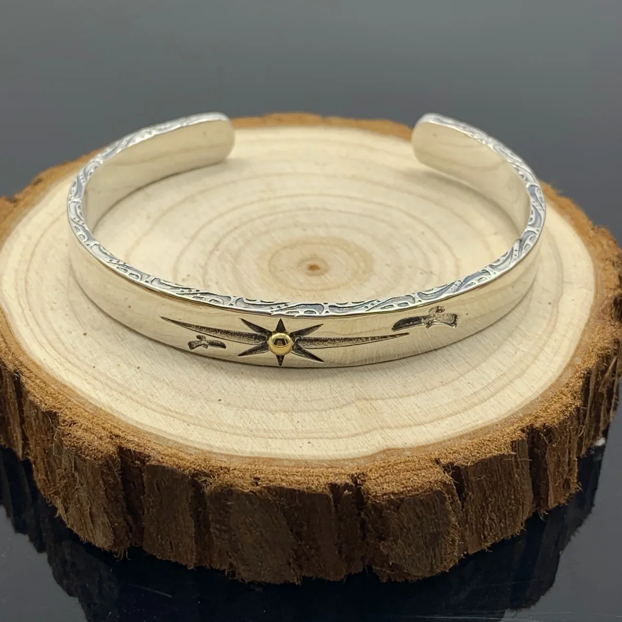 

Thai silver dot gold sun flying bird bracelet men and women 925 sterling silver indian style grids men's and women's bracelets