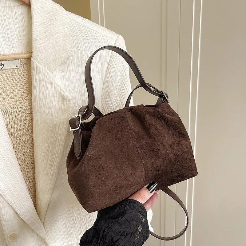 

2025 Trendy Shoulder Bag, Fashion Crossbody Purse for Women, Unique Day-to-Night Tote, Minimalist Sling Bag, Textured Top Handle