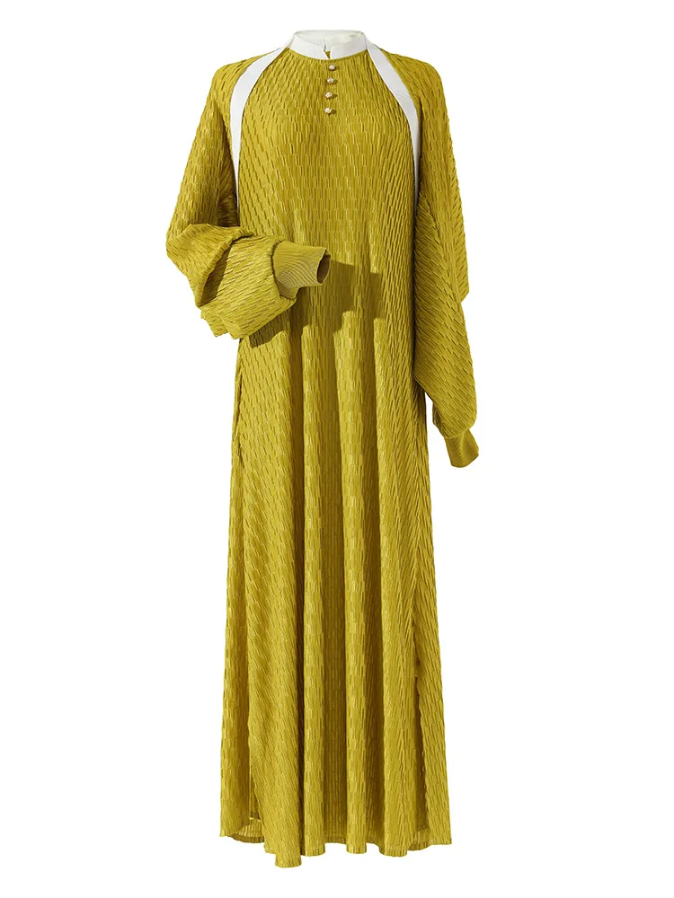 2025 Pleated Jacquard Fashion Suit Women's Autumn New Fashion Temperament Cape Jacket with Dress Inside A Complete Set