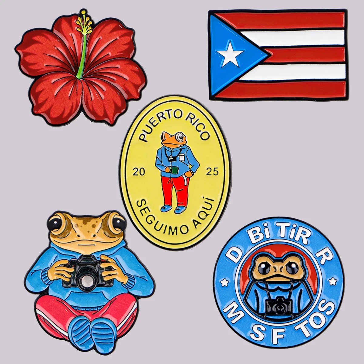 

Photographer Frog Enamel Pin Funny Brooch Pines Lapel Pins Badge on Backpack Clothing Accessories Animal Jewelry Friends Gifts