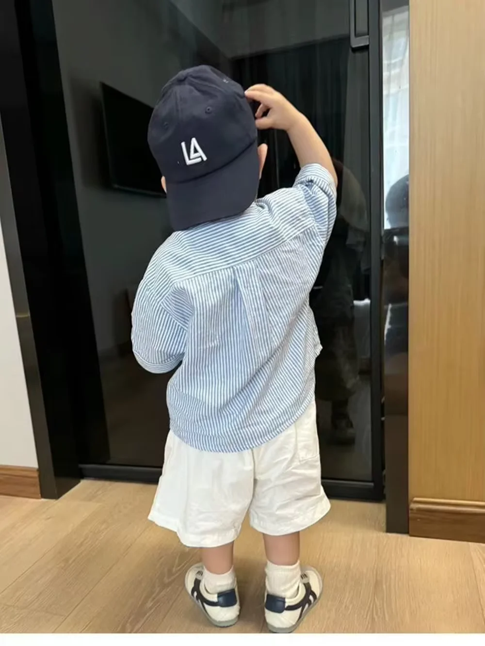 

Children's Summer Outfit Korean Version 2026 New Western-style Boys' Short Sleeved Stand Up Collar Shirt Shorts Two-piece set