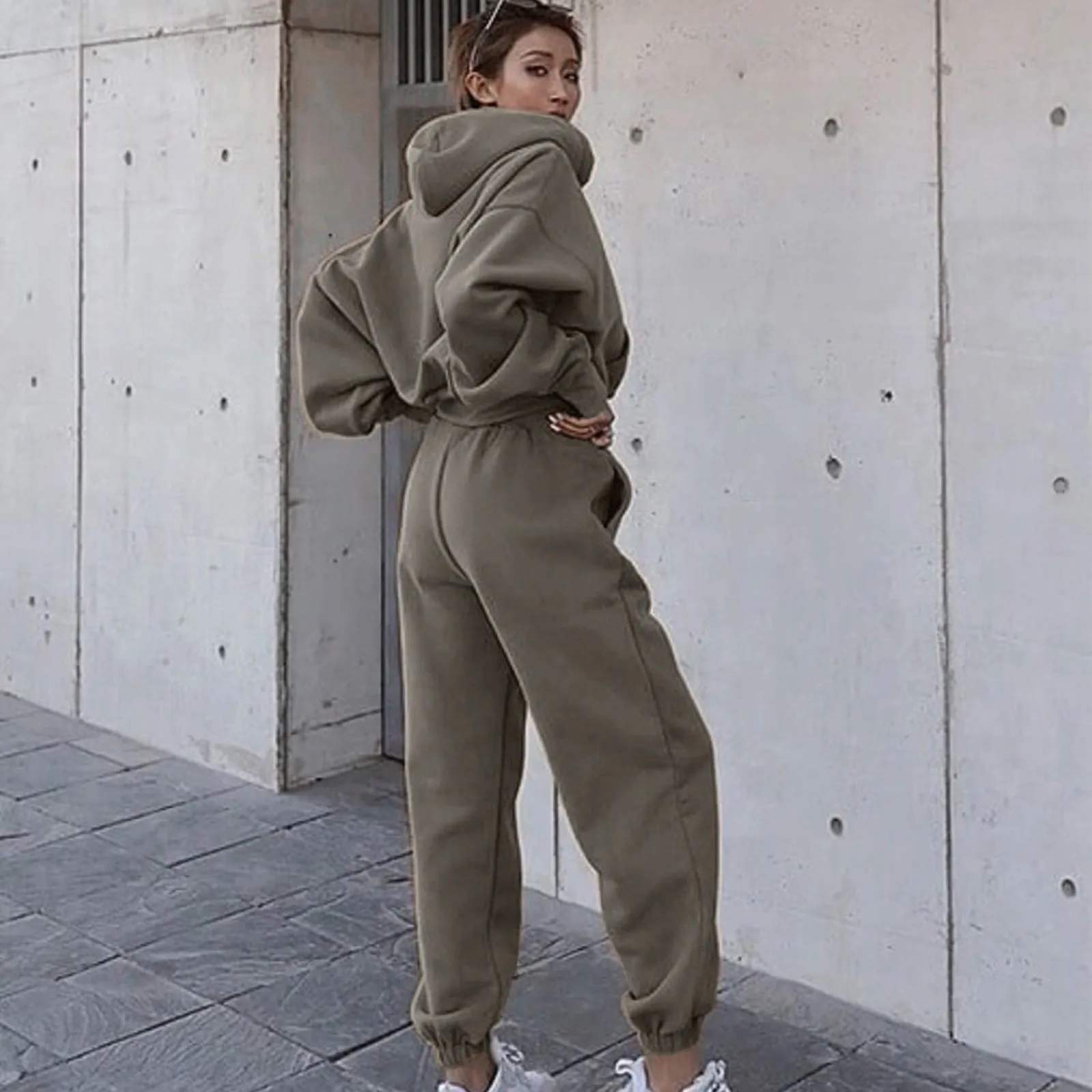 2024 winter new Women\'s Casual Solid Color Long Sleeved Hoodie Trousers Sweatershirt Sports Suit