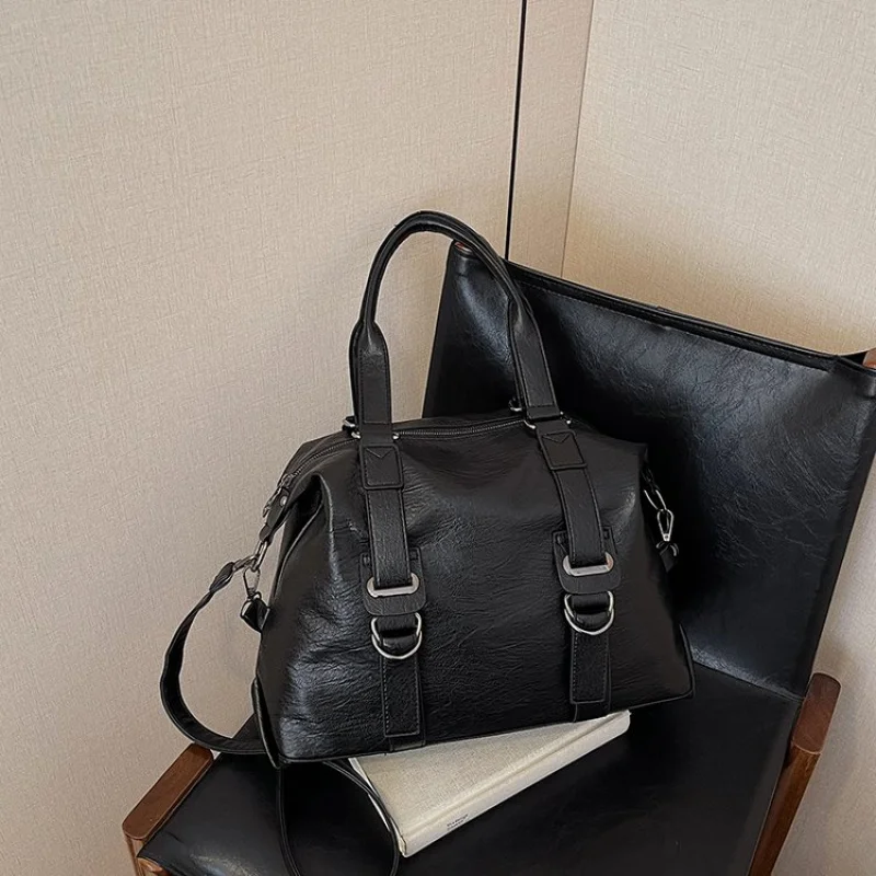 

Vintage Inspired Soft Body Drawstring Bucket Women Designer Leather Purse With Pull Cord Closure