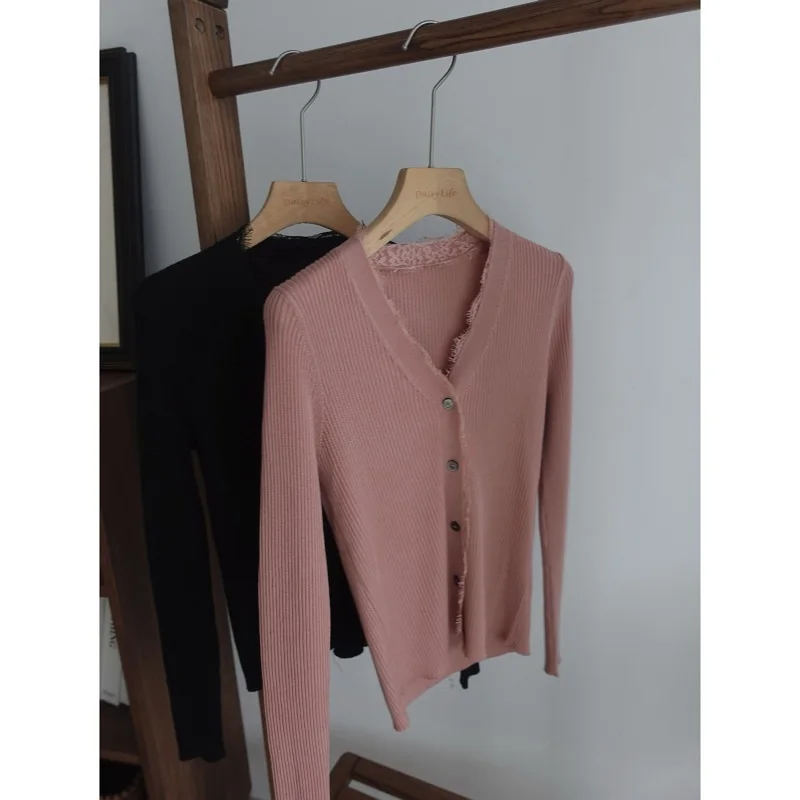 

Ультратонкая шерстяная трикотажная основа irt Daisylife I00 Eyela Lace Casual Sle Long Sve V-Ne Зимняя коллекция Женская мода