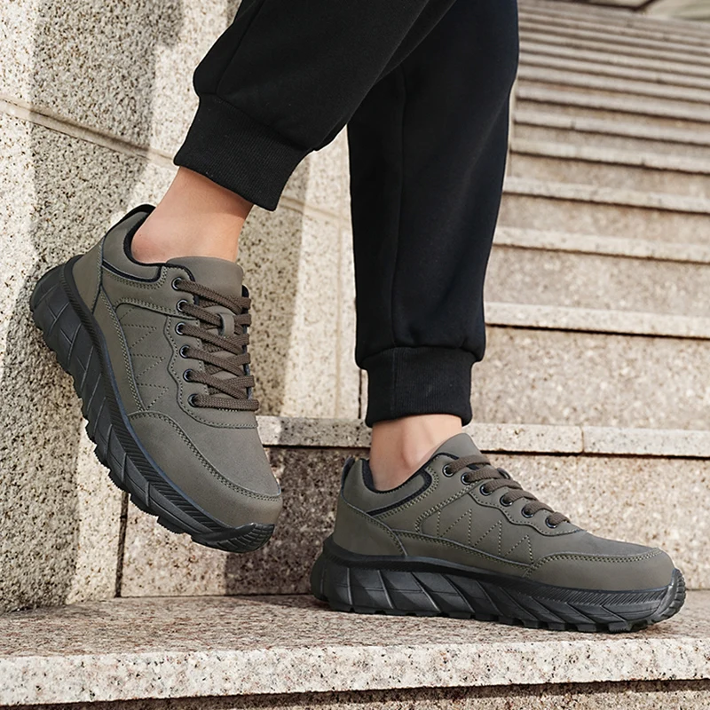 

Мужская осенне-зимняя модная походная спортивная обувь, дышащая повседневная мужская обувь на шнуровке 2025 года, уличная мужская обувь в британском стиле 39-48