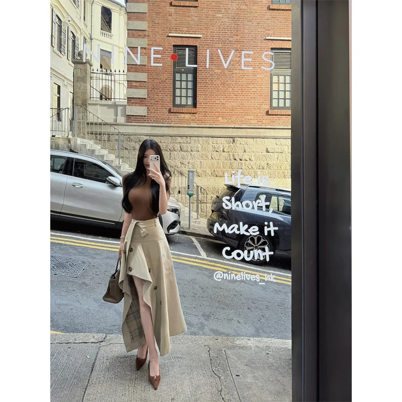 Vintage Asymmetrical A‑Line Skirt High Waist Contrast Plaid Inner Long Midi Skirt Button Decor British Style