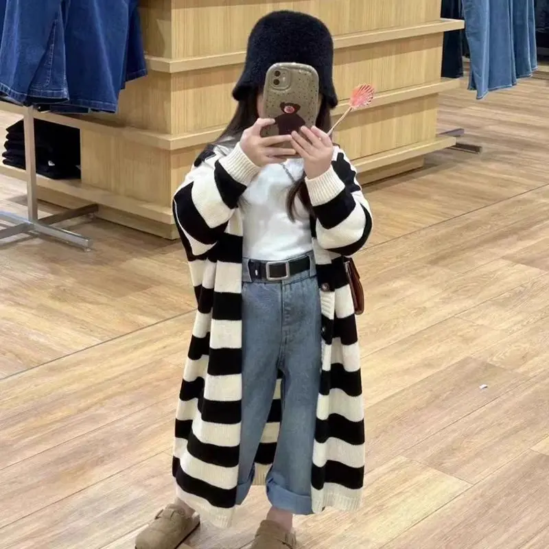 

Girls Korean Fashionable Long Cardigan 2025 Spring Autumn New Kids Casual Daily Striped Long Sleeve Hooded Knitwear