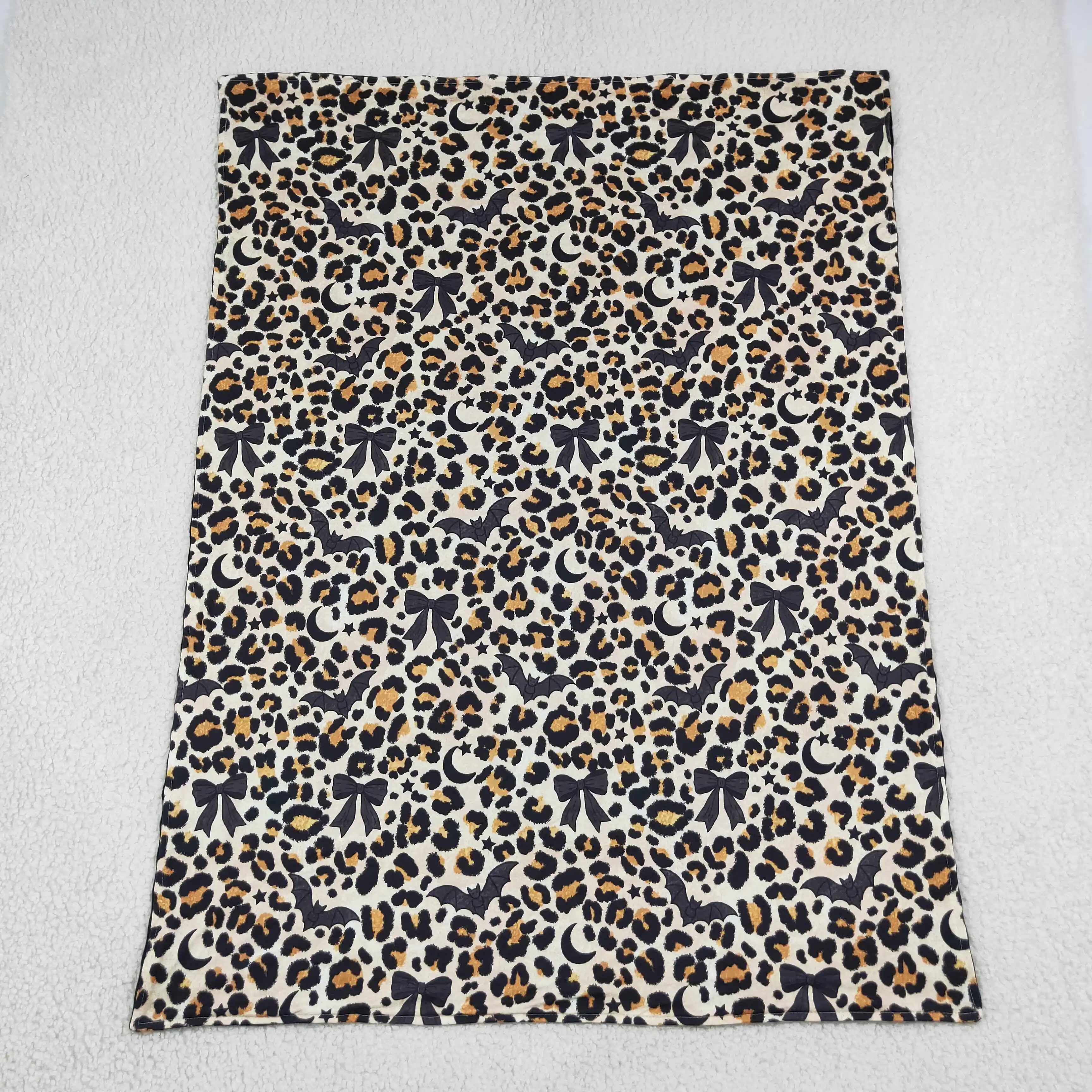 Wholesale Baby Girl Children Fall Thin Quilt Kids Girls Bats Bows Leopard Halloween Bedding Toddler Girls Flannel Blanket