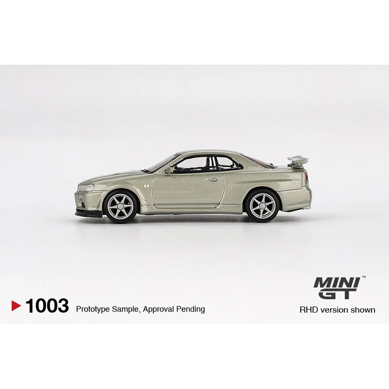 MINIGT In Stock 1003 1:64 Nissan Skyline GTR R34 V Spec II Nür Millenium Jade Diecast Car Model Collection Toys