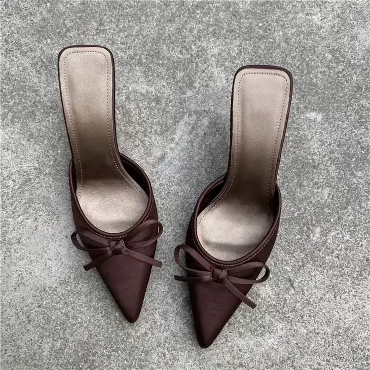 Bequeme, modische, spitz zulaufende High Heels mit Schmetterlingsknoten, Sommer-Outdoor-Damen-Slipper aus weichem Leder – Detail 8