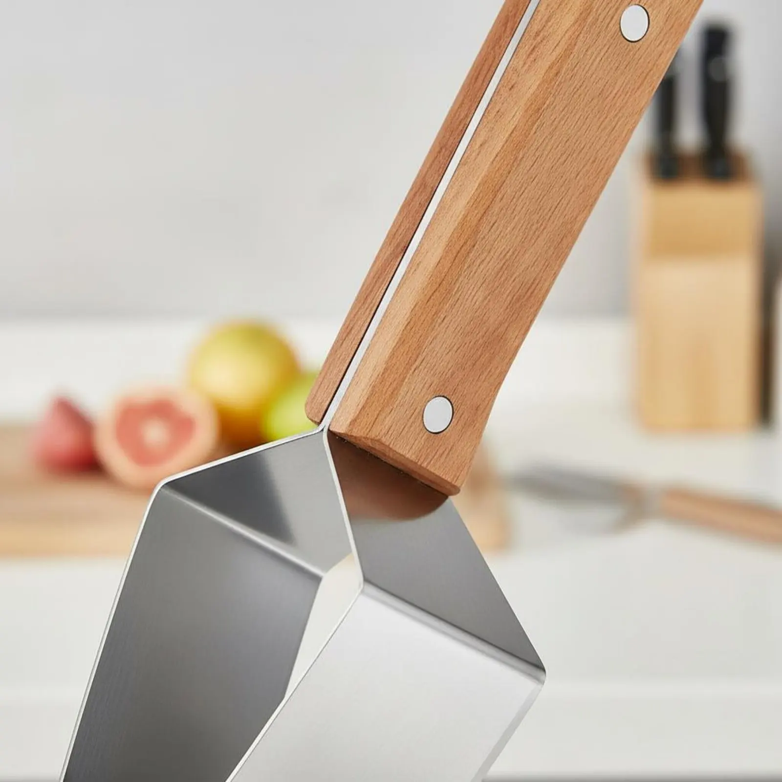 Picture 7: Watermelon Cutter Multi-Functional Triangle Watermelon Cutter for Home Kitchen