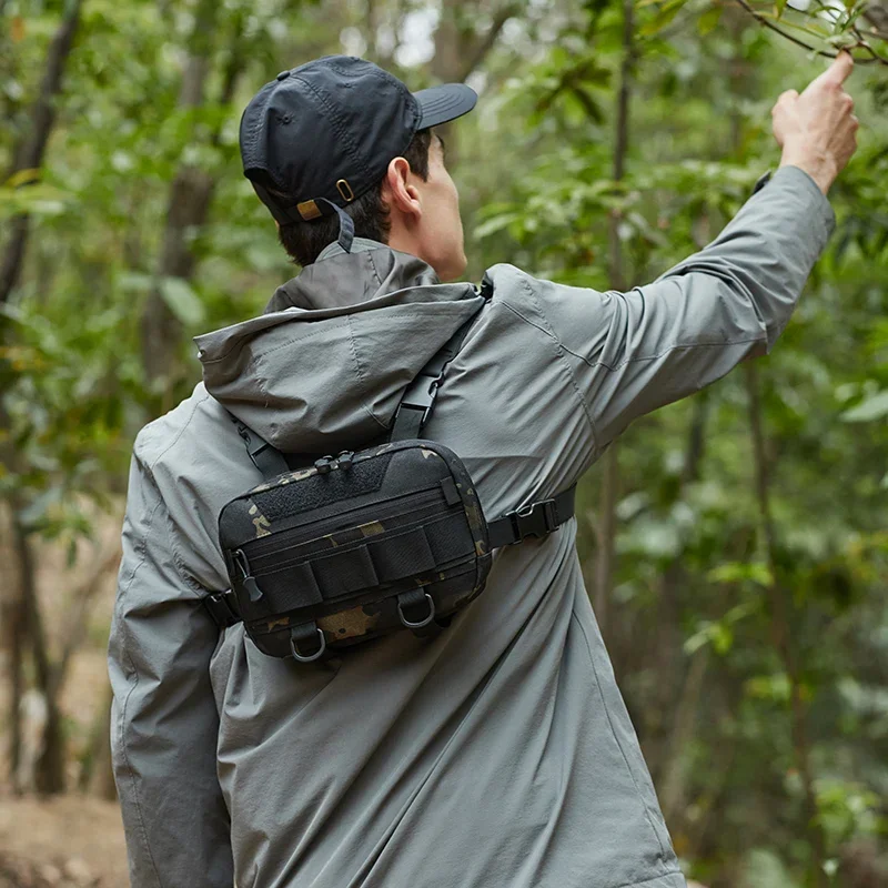 Bolso de pecho para hombre, Mochila pequeña de camuflaje para pesca, senderismo, Camping, multifunción